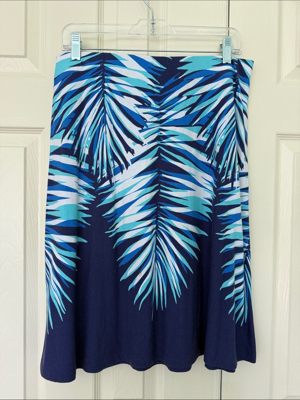 Tommy Bahama Navy and Aqua Palm-Print A-Line Skirt size small